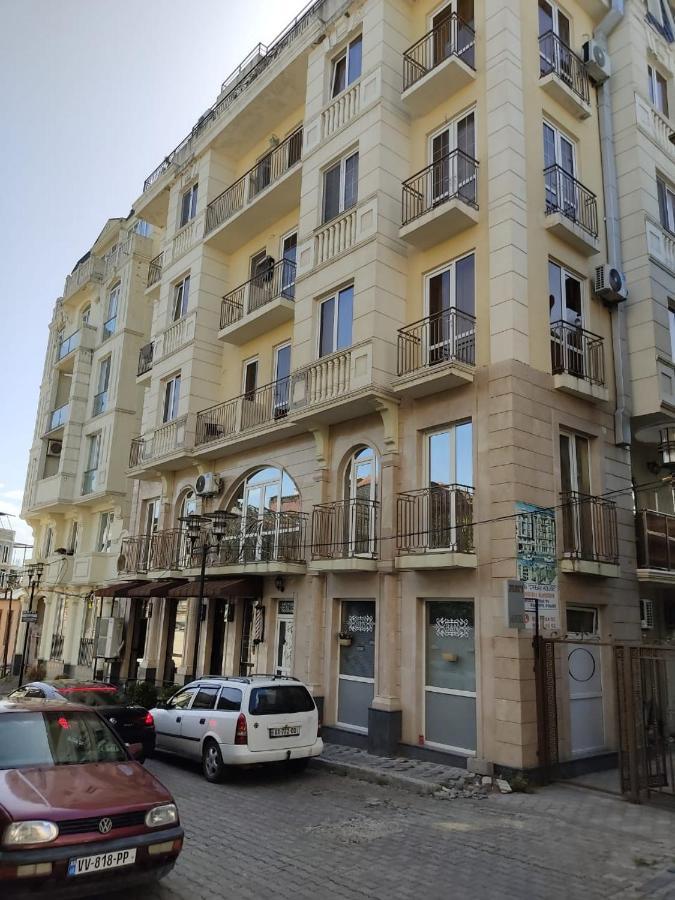 فندق Pushkin Street Pearl كوتايسي المظهر الخارجي الصورة