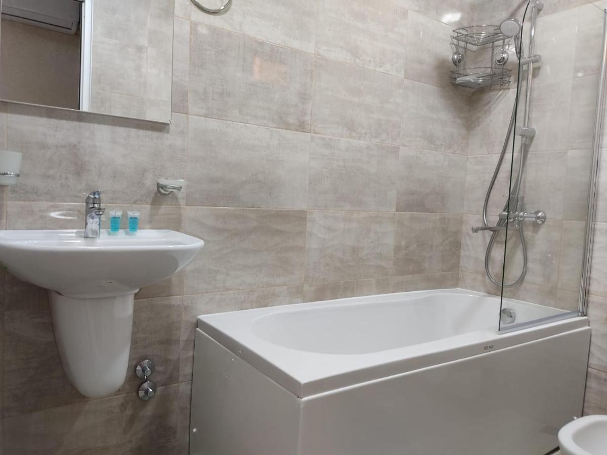 فندق Pushkin Street Pearl كوتايسي المظهر الخارجي الصورة