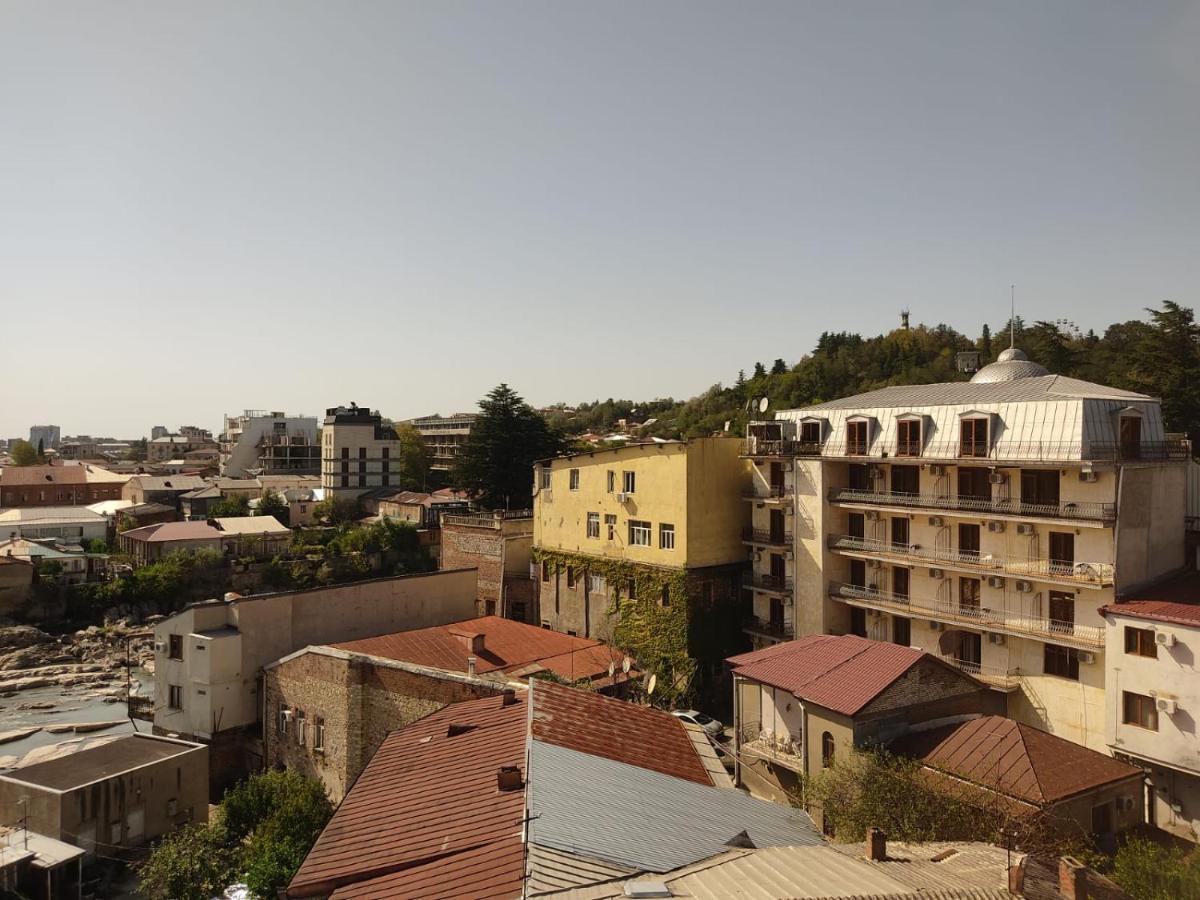 فندق Pushkin Street Pearl كوتايسي المظهر الخارجي الصورة