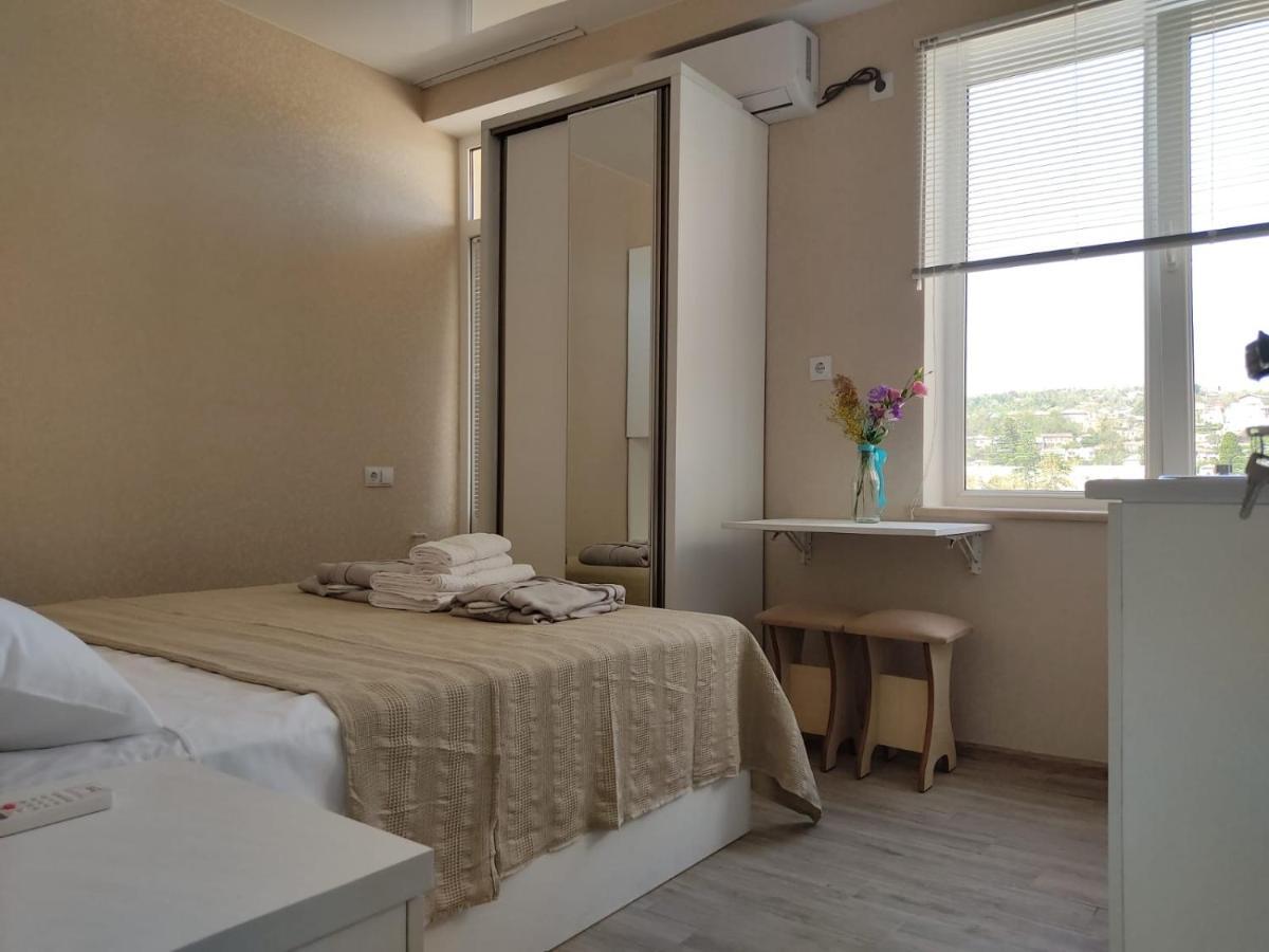 فندق Pushkin Street Pearl كوتايسي المظهر الخارجي الصورة
